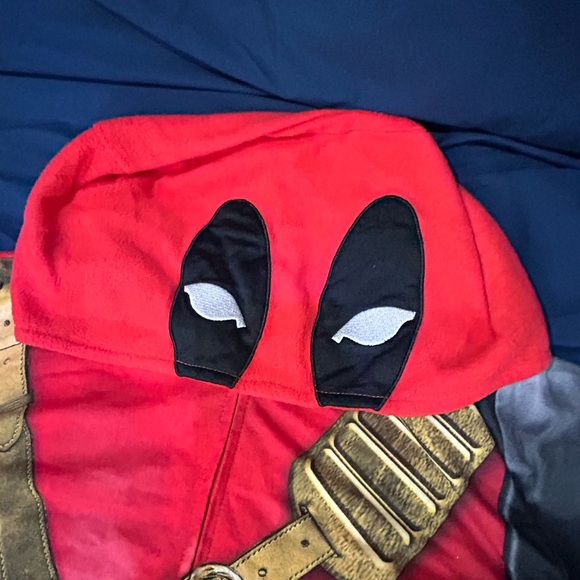 Dead Pool Men’s PJ’s size Large - Picture 9 of 12